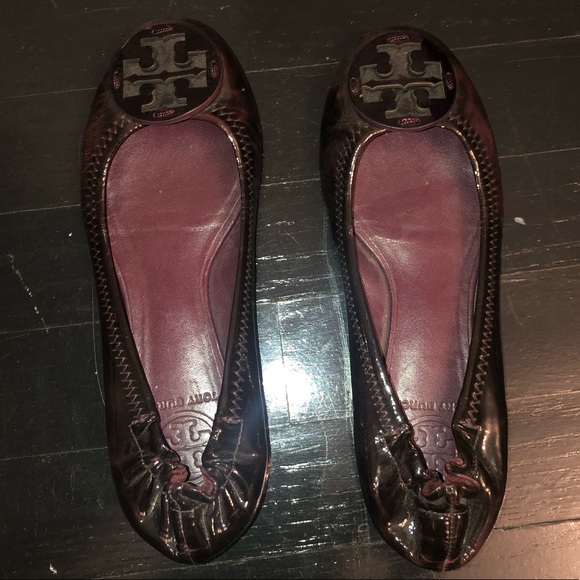 Tory Burch Patent Leather Purple/Maroon Flats - Picture 2 of 7